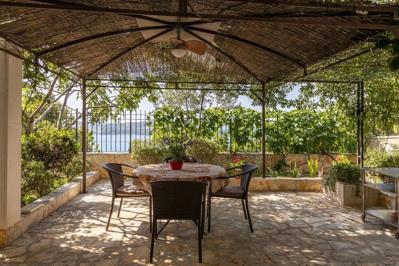 Beautiful Apartment Goldy Trogir